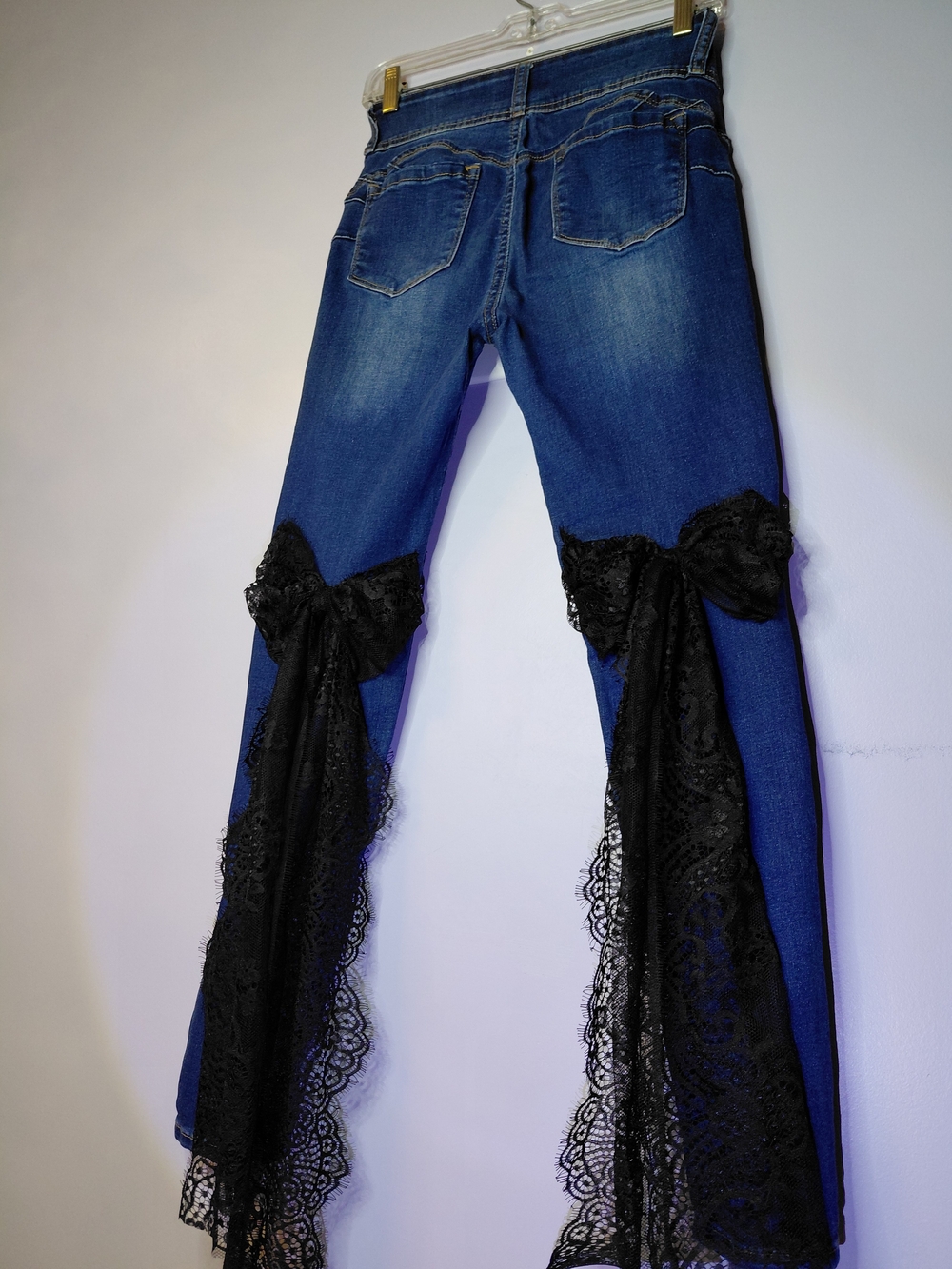 Black BOWS AND DENIM